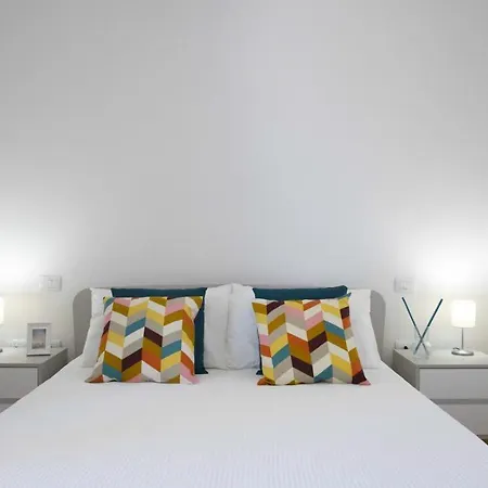 Welcomely - Degli Artigiani - Wifi Vista Apartment *