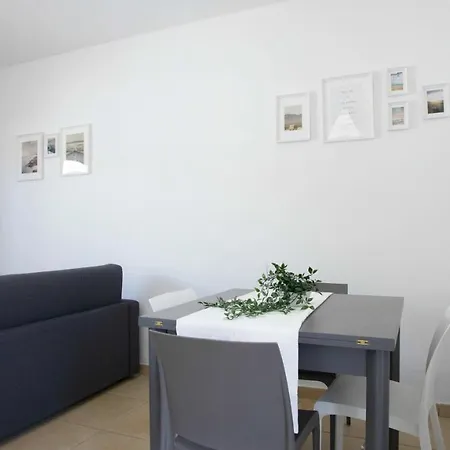 Welcomely - Degli Artigiani - Wifi Vista Apartment Bosa