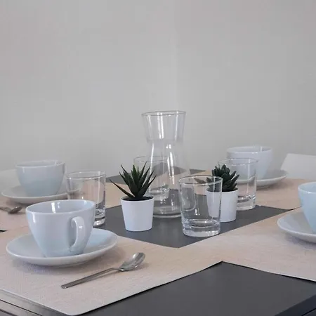 Welcomely - Degli Artigiani - Wifi Vista Apartment *