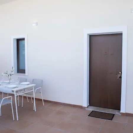 Welcomely - Degli Artigiani - Wifi Vista Apartment Bosa